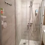 Appartement Tulip - 7 Ze Wspolna Lazienka I Kuchnia