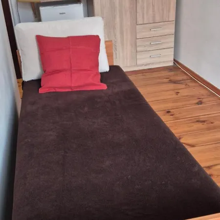 Apartment Tulip - 7 Ze Wspolna Lazienka I Kuchnia *