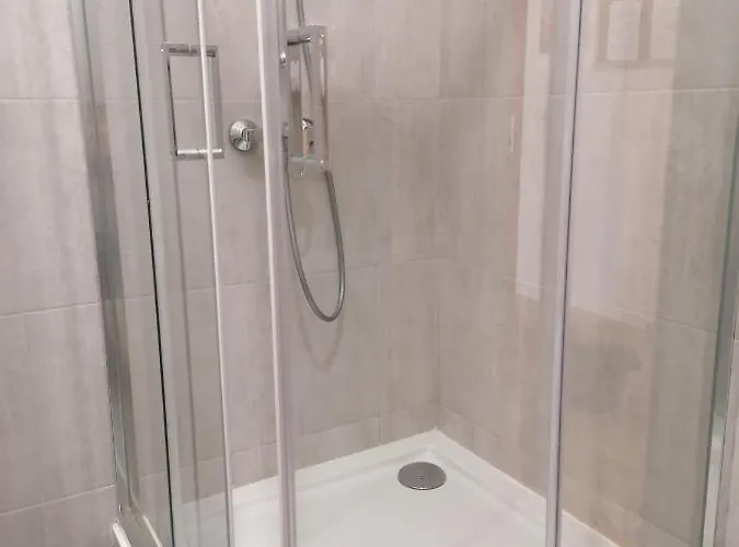 Tulip - 7 Ze Wspolna Lazienka I Kuchnia