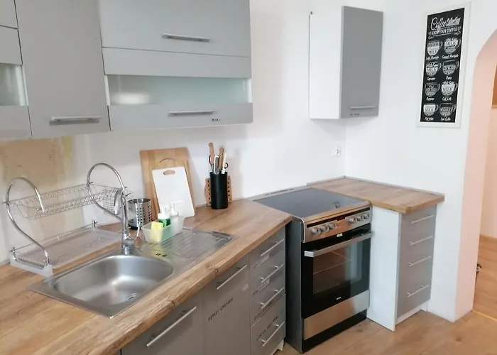 Apartment Tulip - 7 Ze Wspolna Lazienka I Kuchnia *