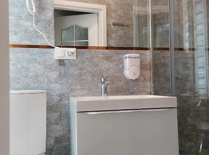 Tulip - 7 Ze Wspolna Lazienka I Kuchnia